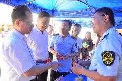 <b>大师生共计600余人加入</b>